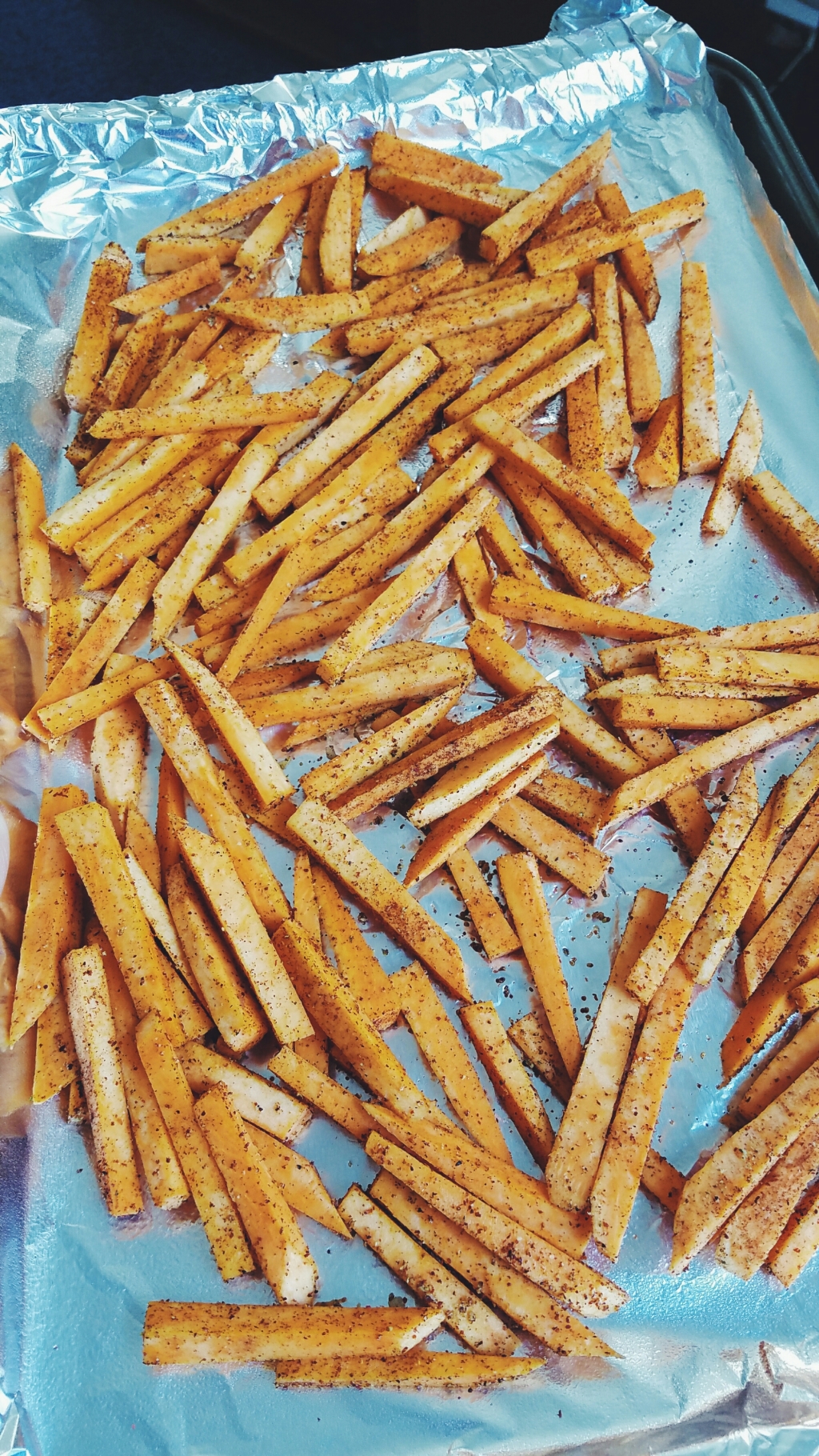 Sweet and Spicy Sweet Potato Fries 